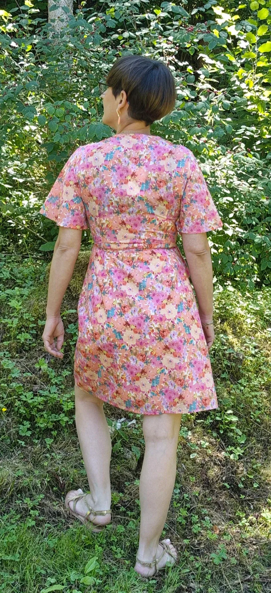 Robe portefeuille fleuri - photo 4