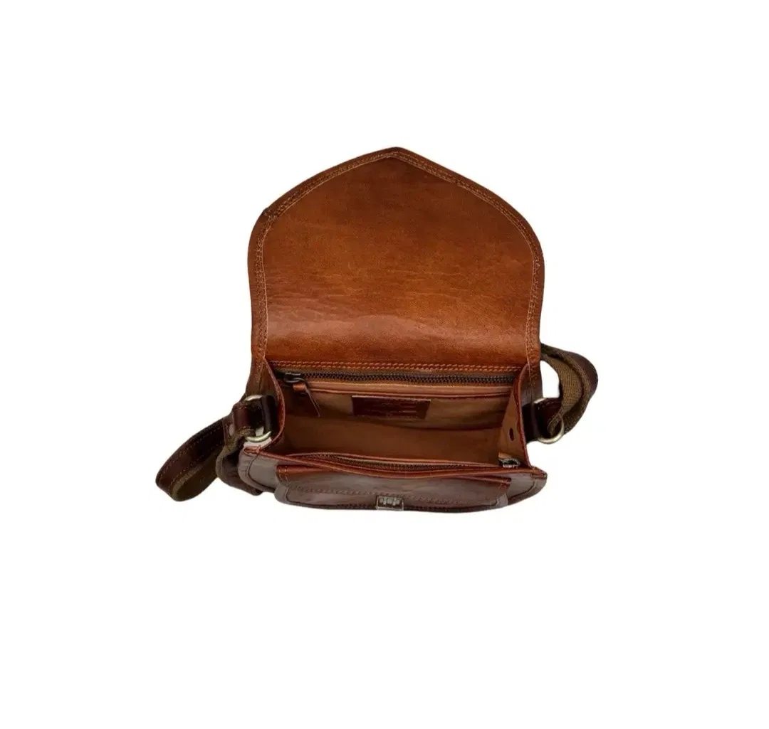 SAC BANDOULIERE CUIR LAITITIA FINITION VACHE - photo 5